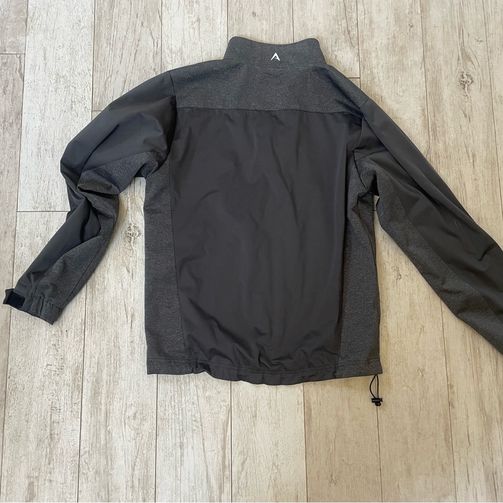 Golden State Warriors- Antigua Black and Gray Windbreaker Jacket - Picture 6 of 6